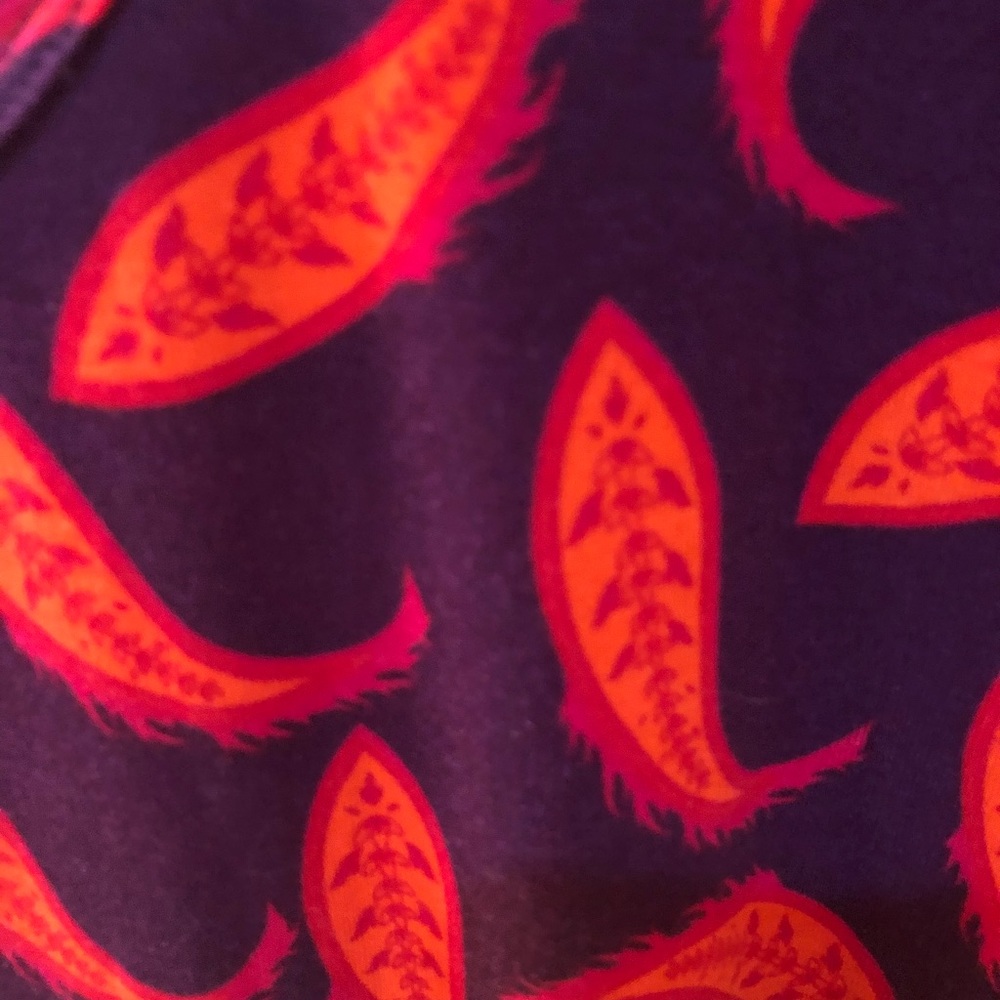 Lularoe Perfect T - Picture 3 of 3